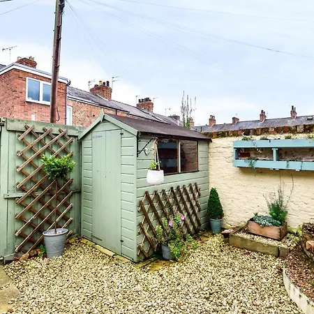 The Drey - Modern For Four In Centre