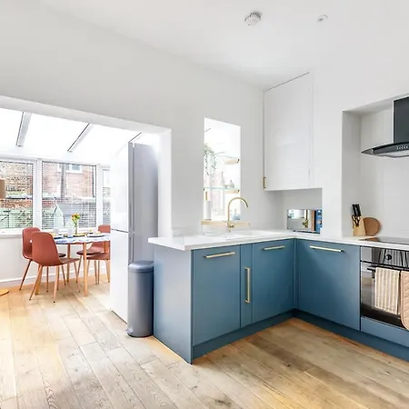 The Drey - Modern For Four In Centre ヨーク